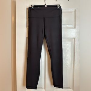 Lululemon Wunder Train HR Tight 25” size 10